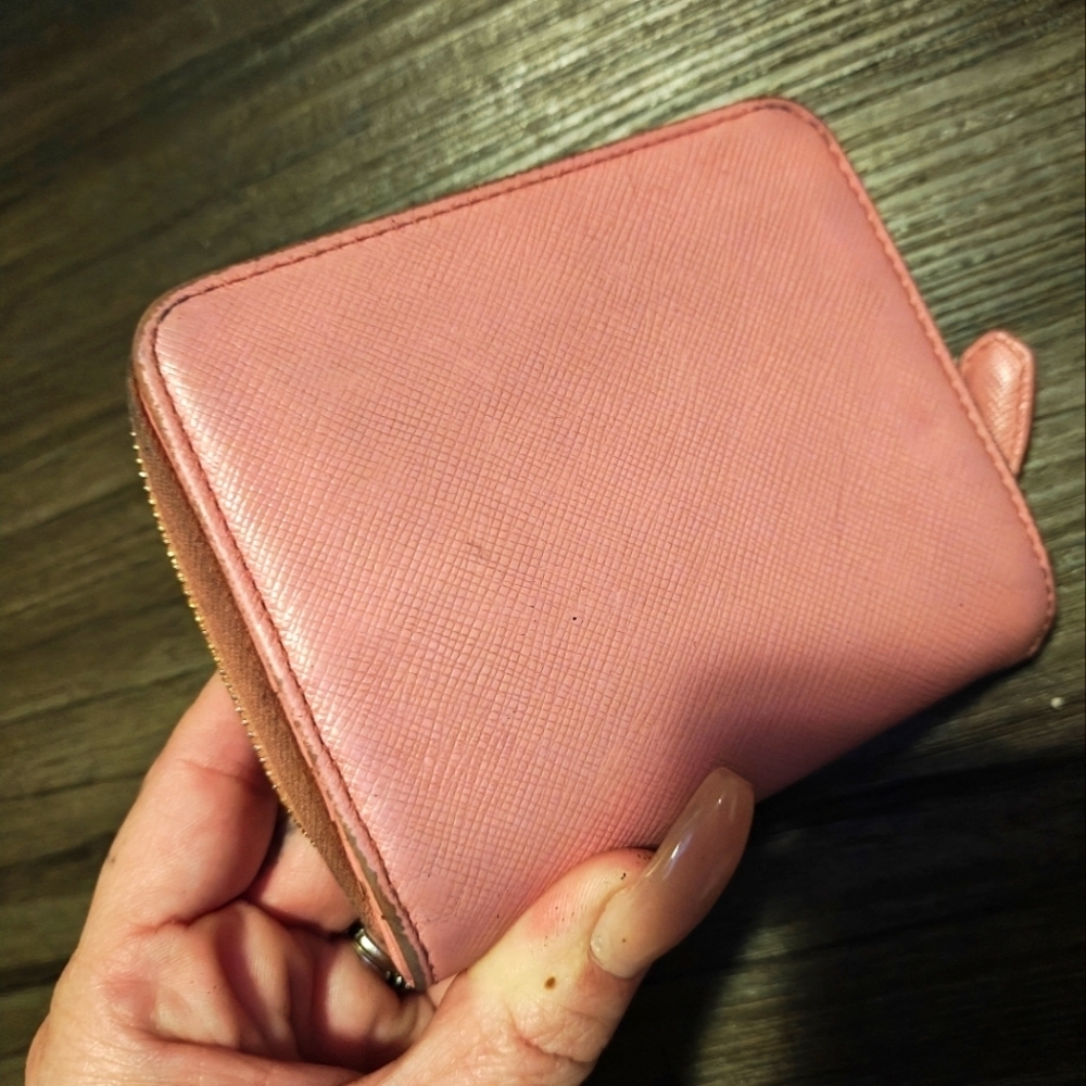 Prada Saffiano Lux Leather Compact Wallet - Picture 5 of 12